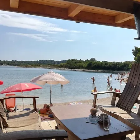 Apartman Ellas Ližnjan
